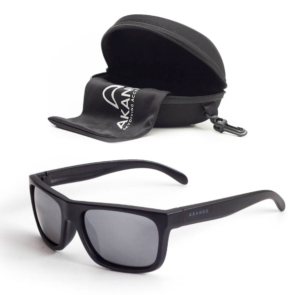 skydiving goggles. Skydiving accessories AKANDO gloves, goggles